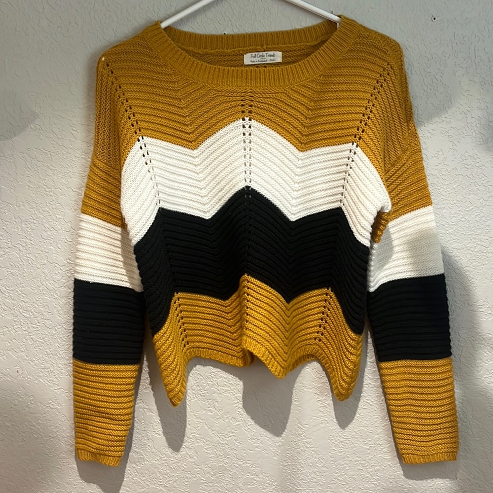 Chevron/Striped Pattern - Women’s Knitted Sweater